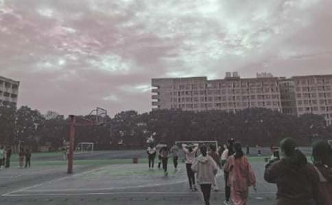 《操场上》教学反思15篇