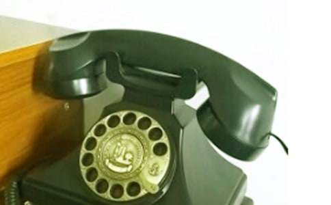 ����绰���Ľ�ѧ��˼