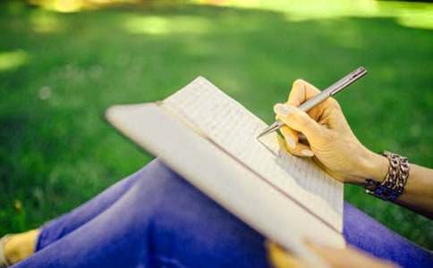 ����Ħ˹̽�����Ķ����