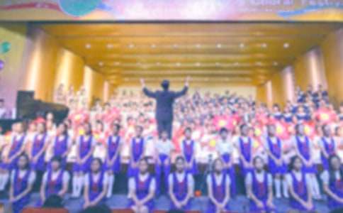 校歌合唱比赛主持词
