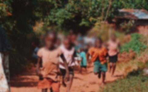 �ذ�ũ�����ض�ͯ�ĵ����