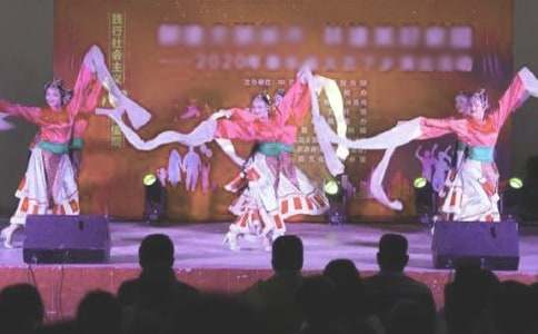 文艺演出节主持词